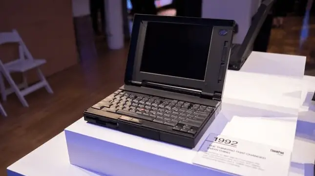 令人難忘的筆記本電腦型號，在歷史上留下了他們的印記 ThinkPad 700 - 功能強大的標誌性筆記本電腦