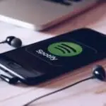 Spotify 比 Apple Music 更好的 8 個原因（解釋）