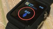如何檢查 Apple Watch 的電池電量